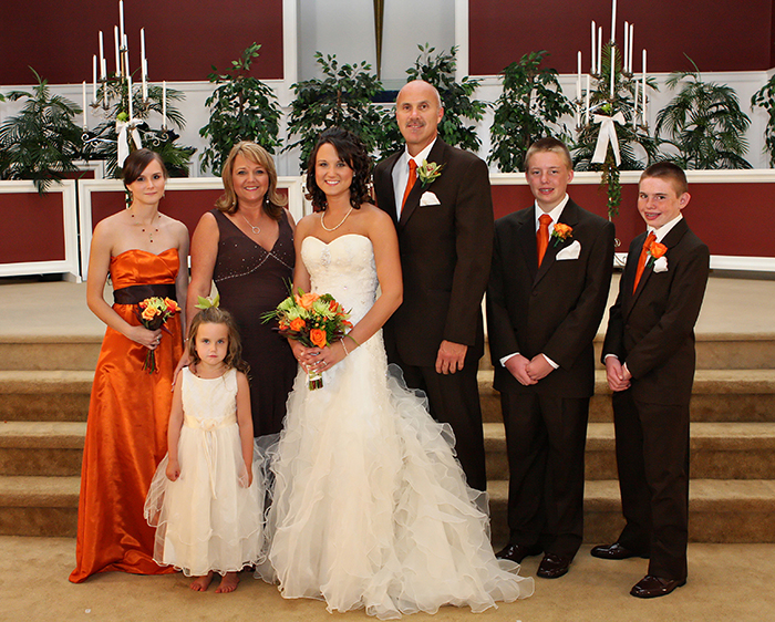 traditional wedding family photos