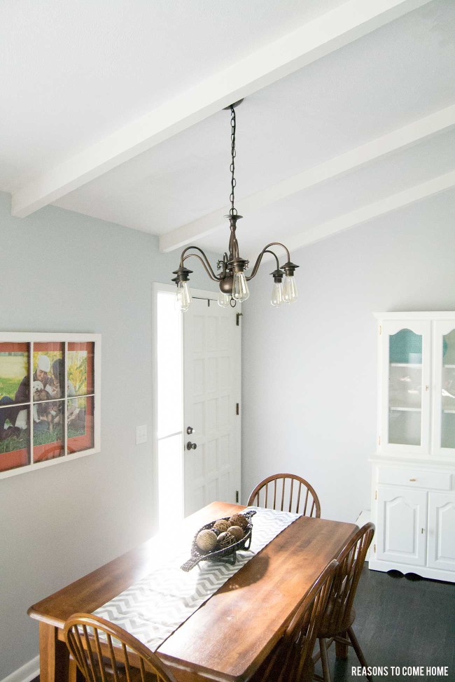 Dining room Brass Chandelier Makeover