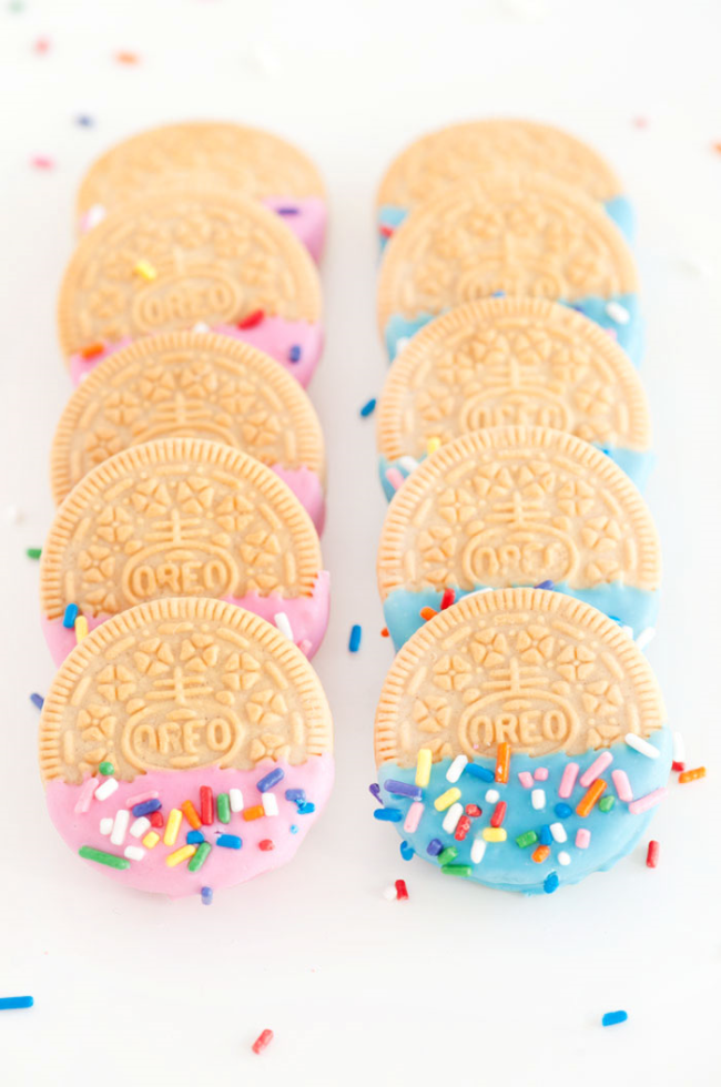 Confetti+Oreos+-+Sprinkles+for+Breakfast